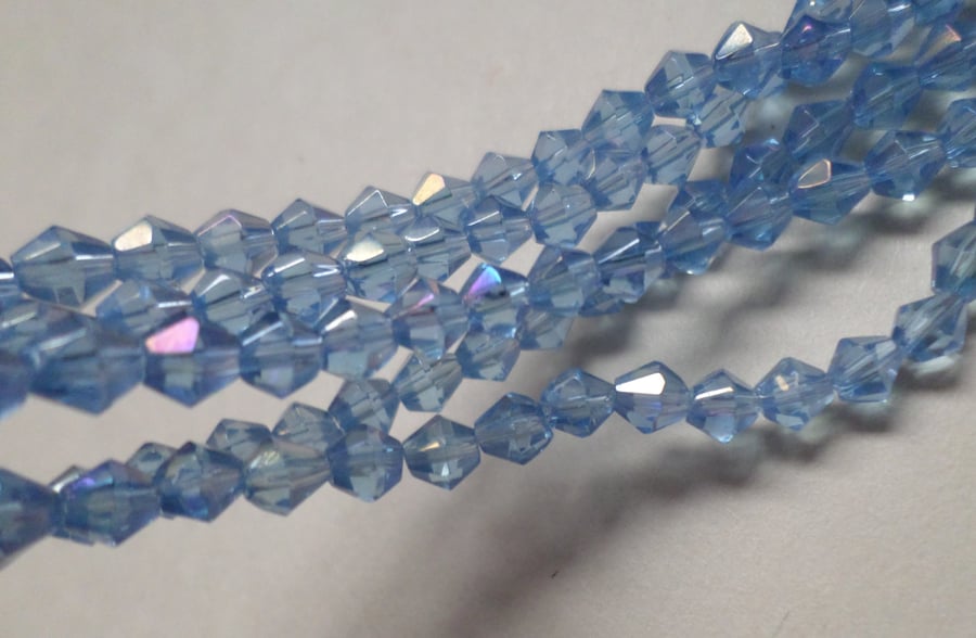 100 x AB Plated Glass Beads - Bicone - 4mm - Light Blue 