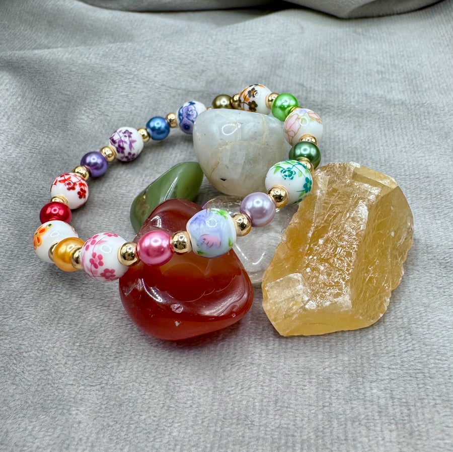 Ceramic and glass pearl elasticated bracelet - 5.5'' (Small) 