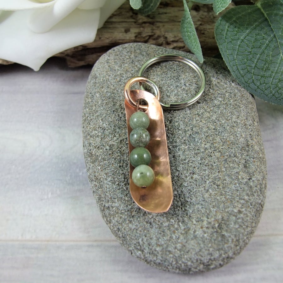 Keyring, Family Peas in a Pod Bag Charm. Copper & Agate