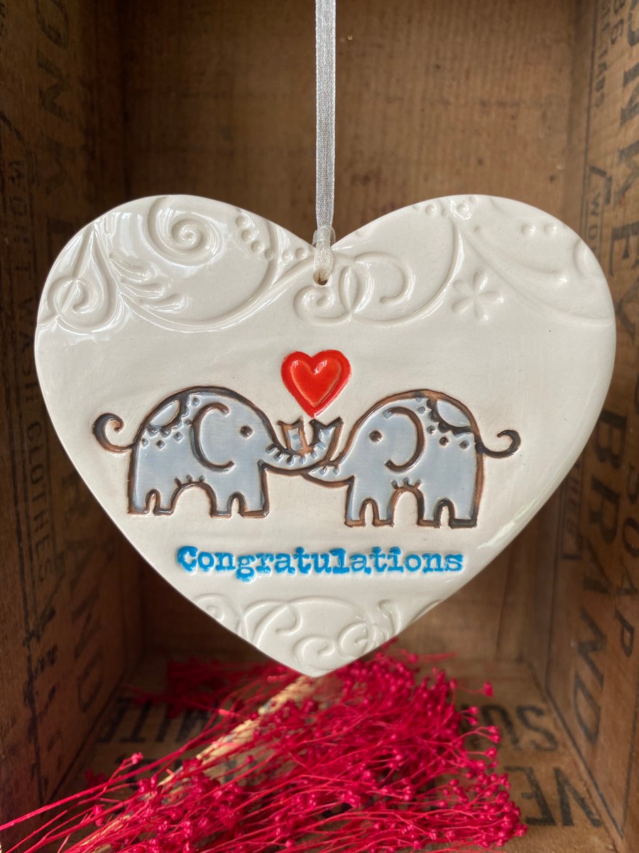 Ceramic congratulations heart with elephants