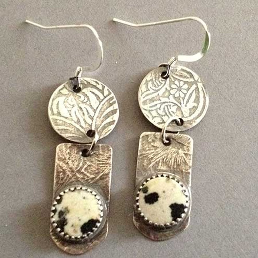Black and White articulated earrings