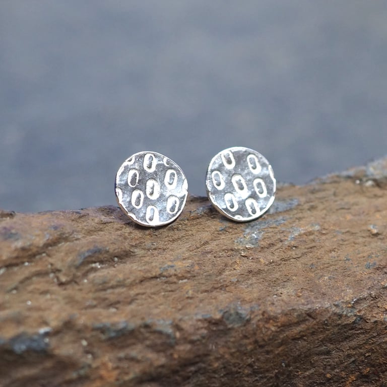 Silver unisex stud earrings, round studs