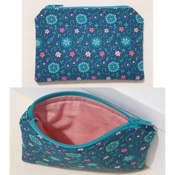 Liberty of London Fabric Coin Purse 100% Cotton- Lined and with zip closure 005