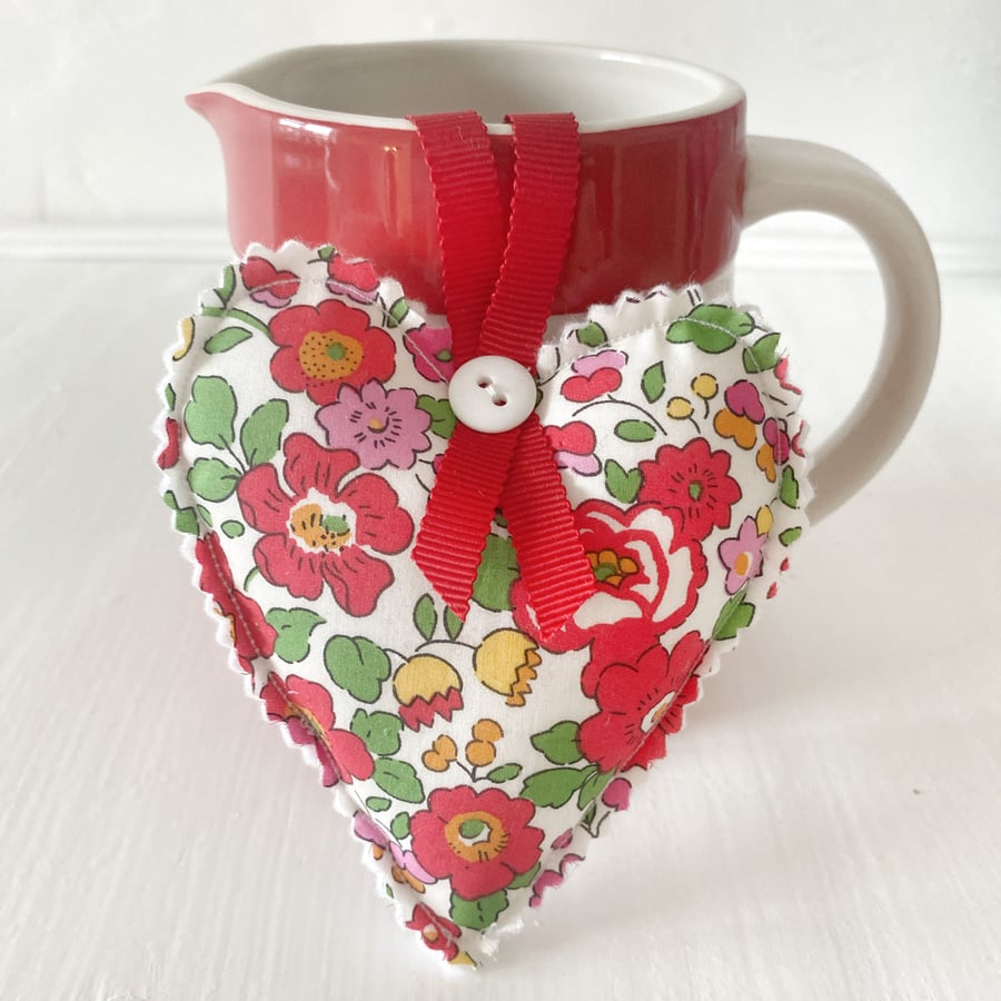 Hanging Heart in Liberty of London Tana Lawn Fabric 