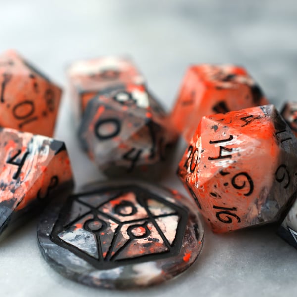 Tippler's Bane: 9 handmade dice, great for fans of ttrpgs, dnd5e, pathfinder