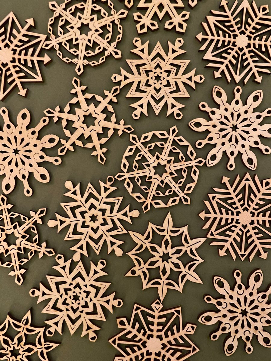 PERFECTLY IMPERFECT mixed wooden snowflake decorations (set of 3)