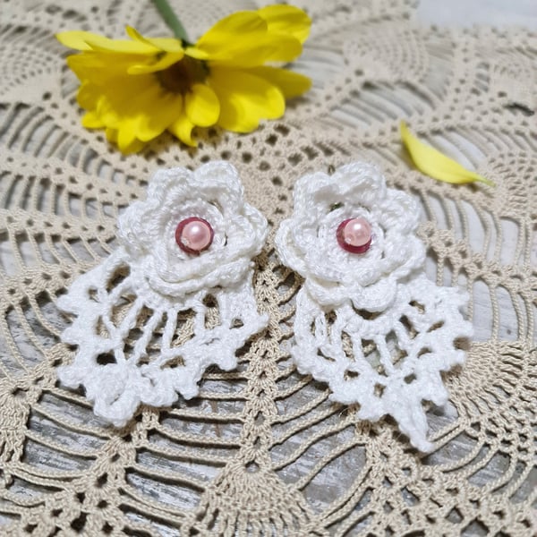 Hand crochet white handmade earrings wedding accessories boho style earrings
