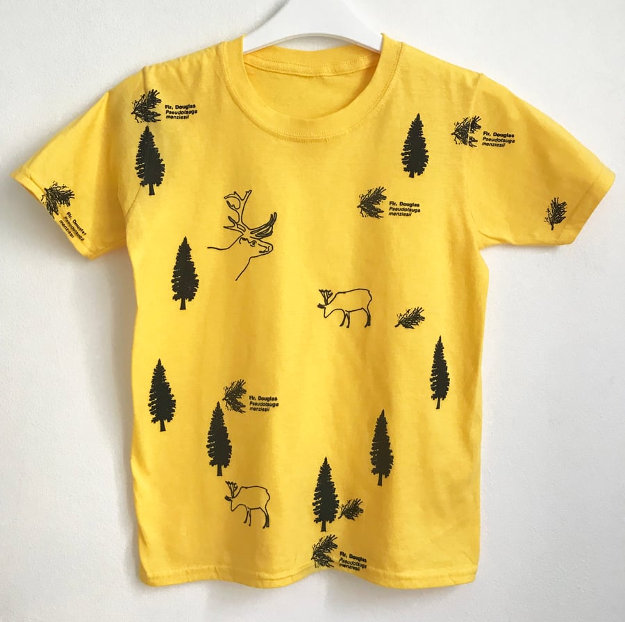 Reindeer and fir trees kids printed cotton yellow T shirt size 7-8 years