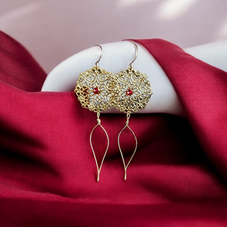 Gold Plated Occasion Earrings - Diamond Cut Wire - New Egyptian Collection