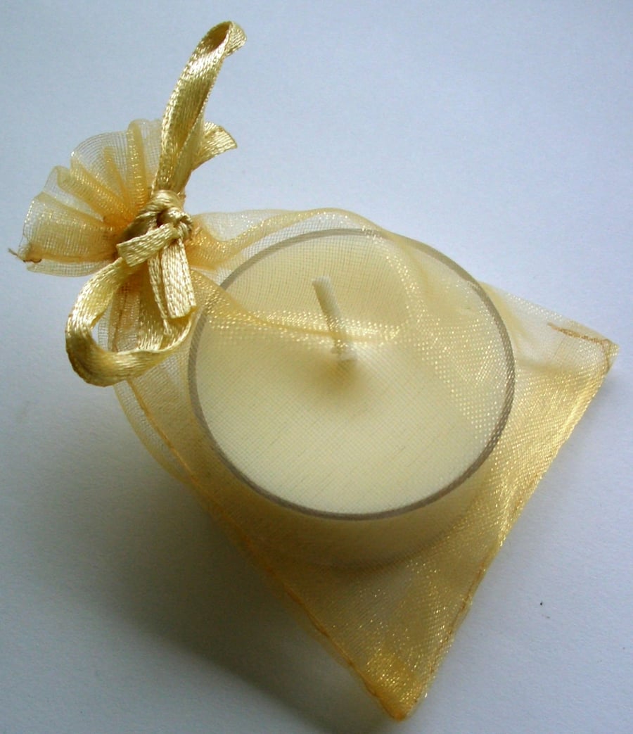 Aromatherapy Tealight Wedding Favours in Organza Bag (60 Bags)