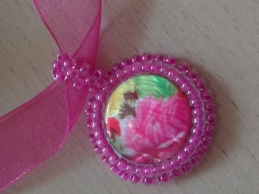 Flora pink pendant