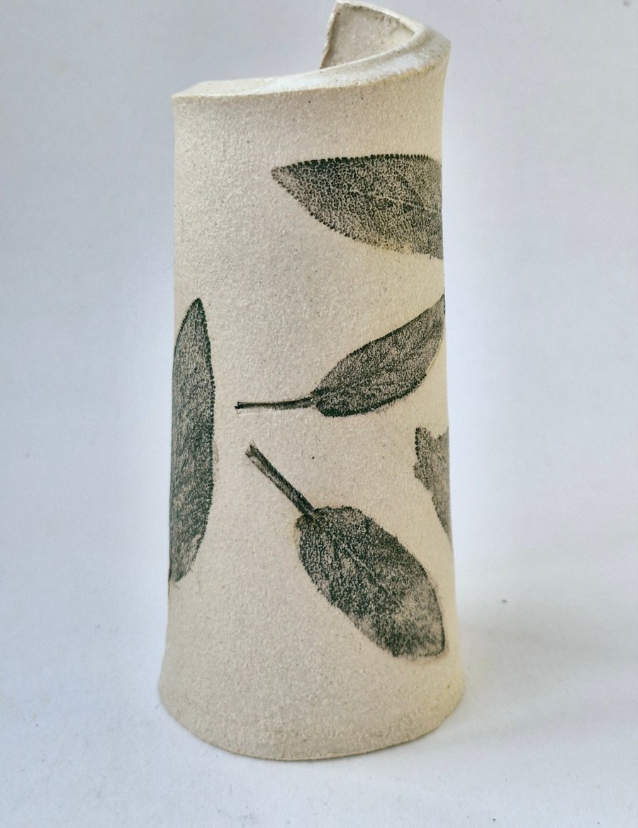 Small flower vase Sage Leaves