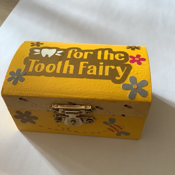 Tooth fairy box - bees