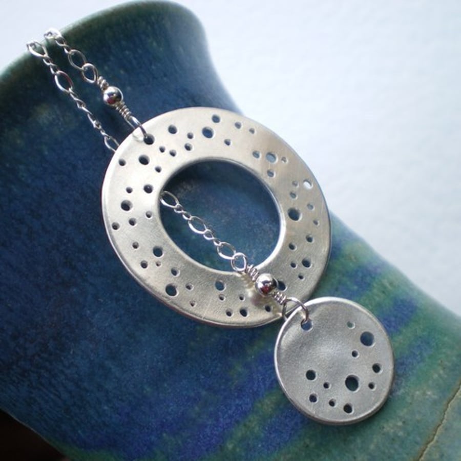 Circles Cut Out Silver Lariat Pendant