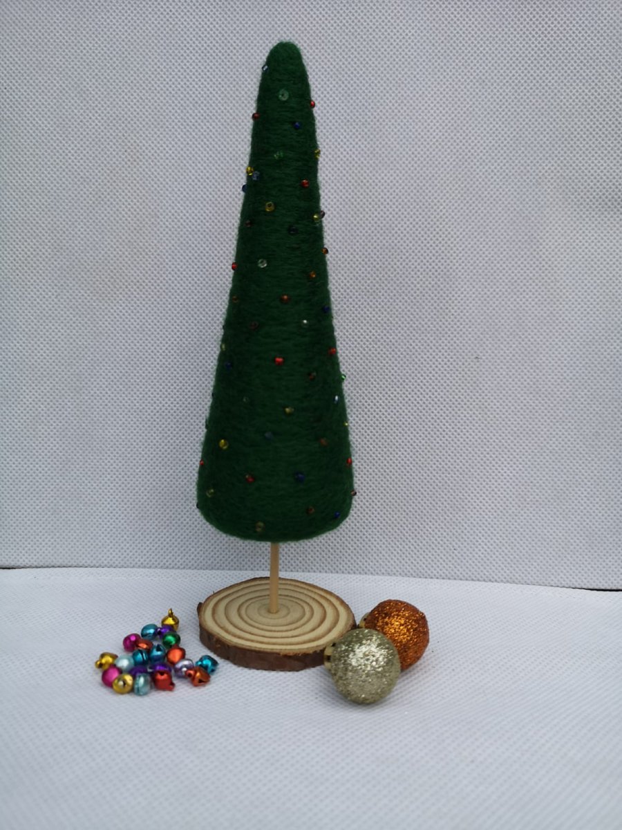 Needle-felted Christmas Tree