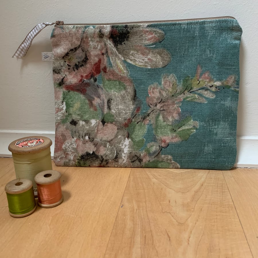 Vintage Sanderson linen zip pouch