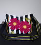 Pink Painted daisy Handbag - Image 3
