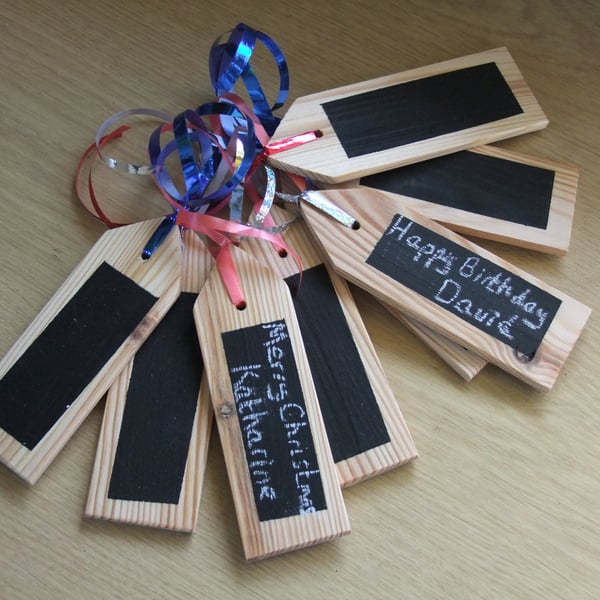 20 Christmas or birthday gift tags with chalkboard face, can be used over & over