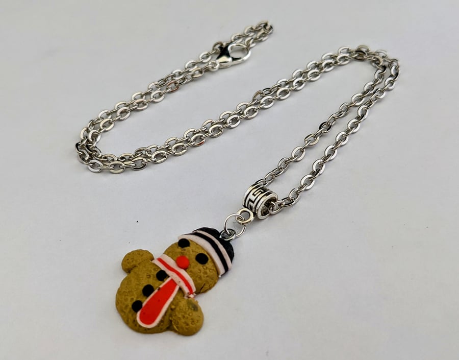 Gingerbread snowman necklace