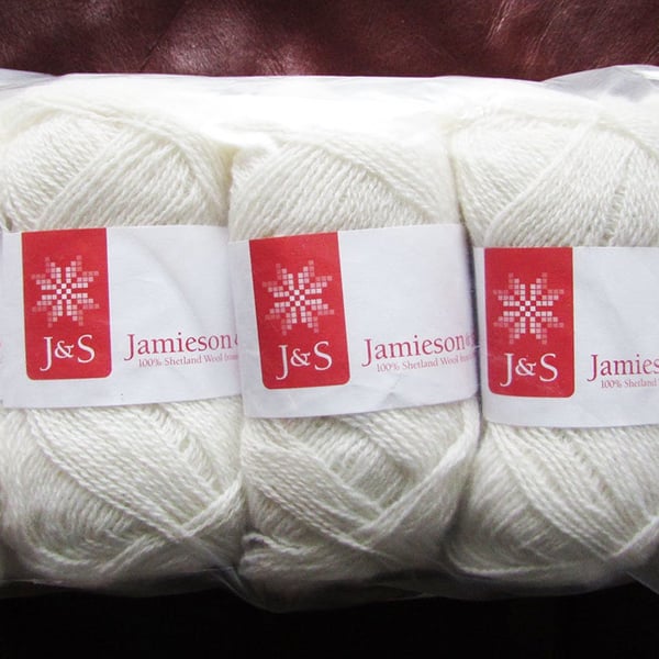 BARGAIN PACK, Shetland 2 ply lace yarn, Jamieson & Smith, Natural White, 250g