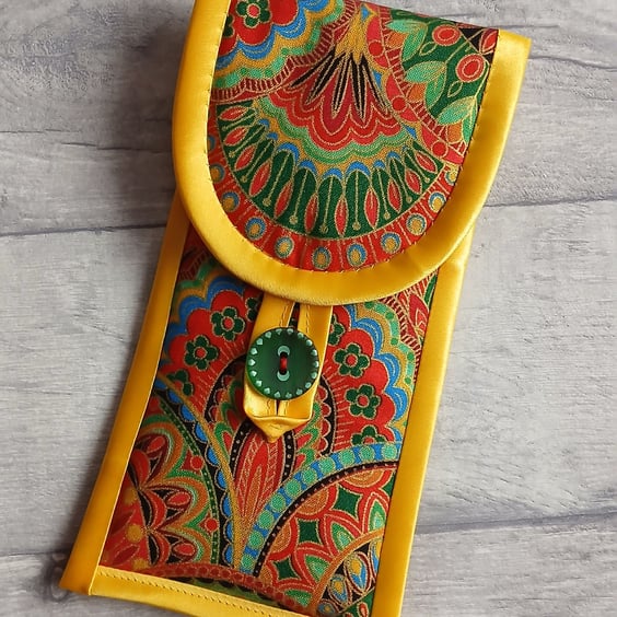 Multicoloured Deco Scallop Glasses Case, Pencil Case, Storage Pouch