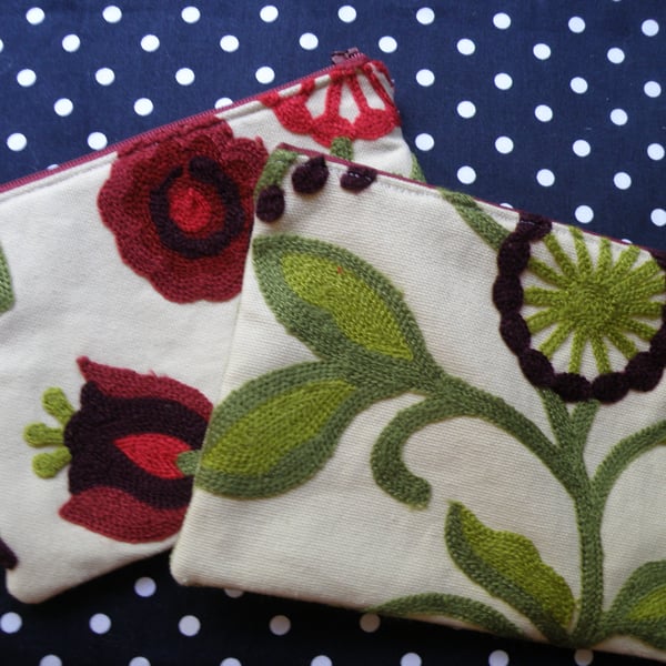 Sweet Zipped make-up bag,  also suitable to keep phone and keys in !