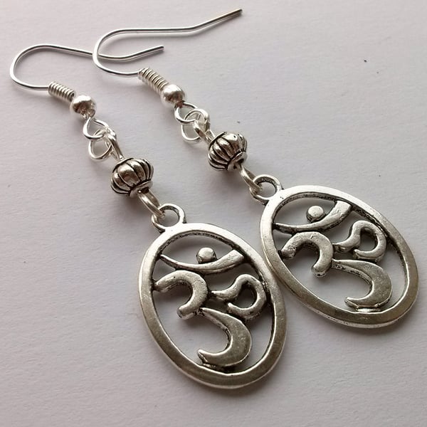Oval Ohm Aum Om Buhhist Buddhism Dangle Earrings