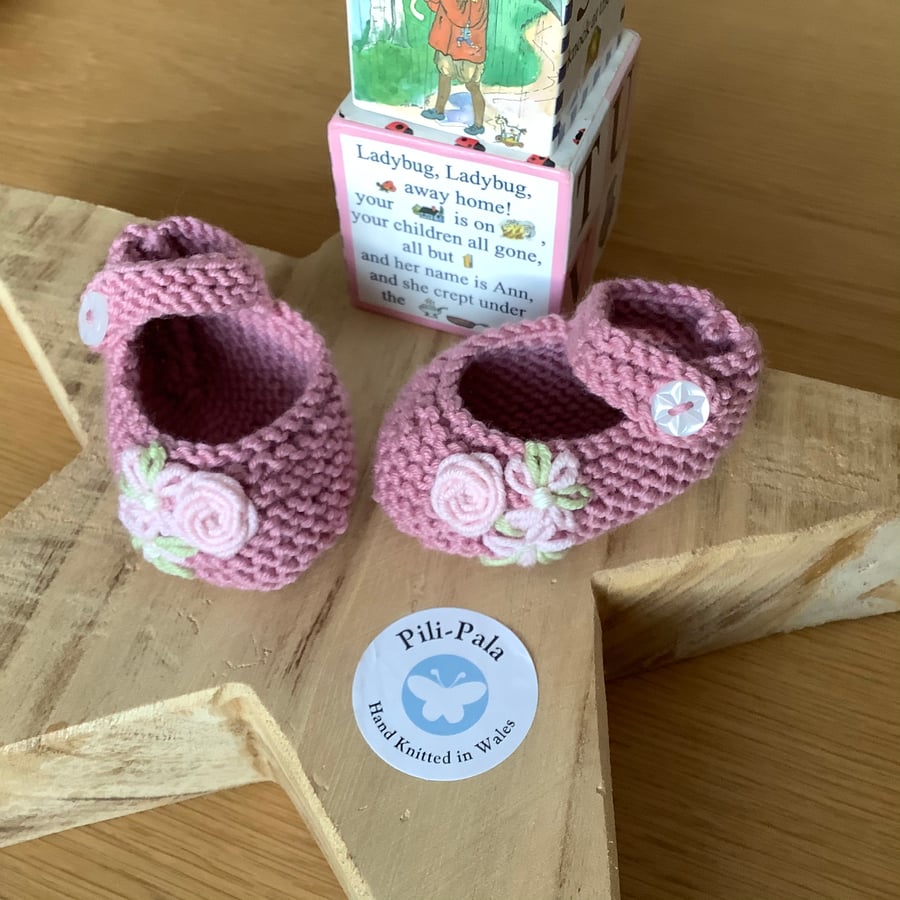 Hand Knitted Baby Mary Jane Booties 0-6 months