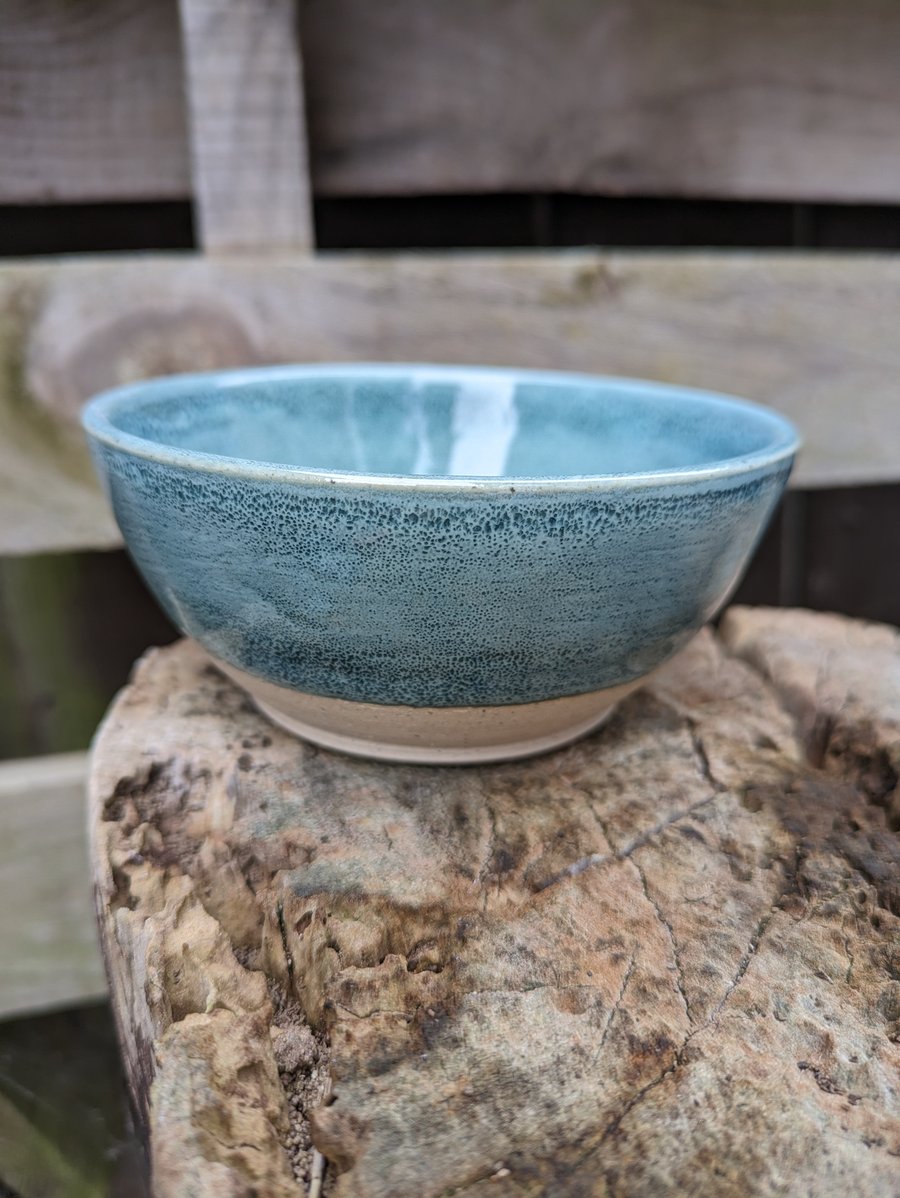Small green speckly nibble bowls