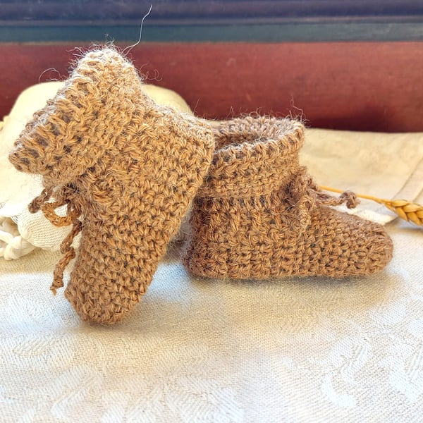 Alpaca Baby Booties, undyed, pure certified alpaca, 0-6 months
