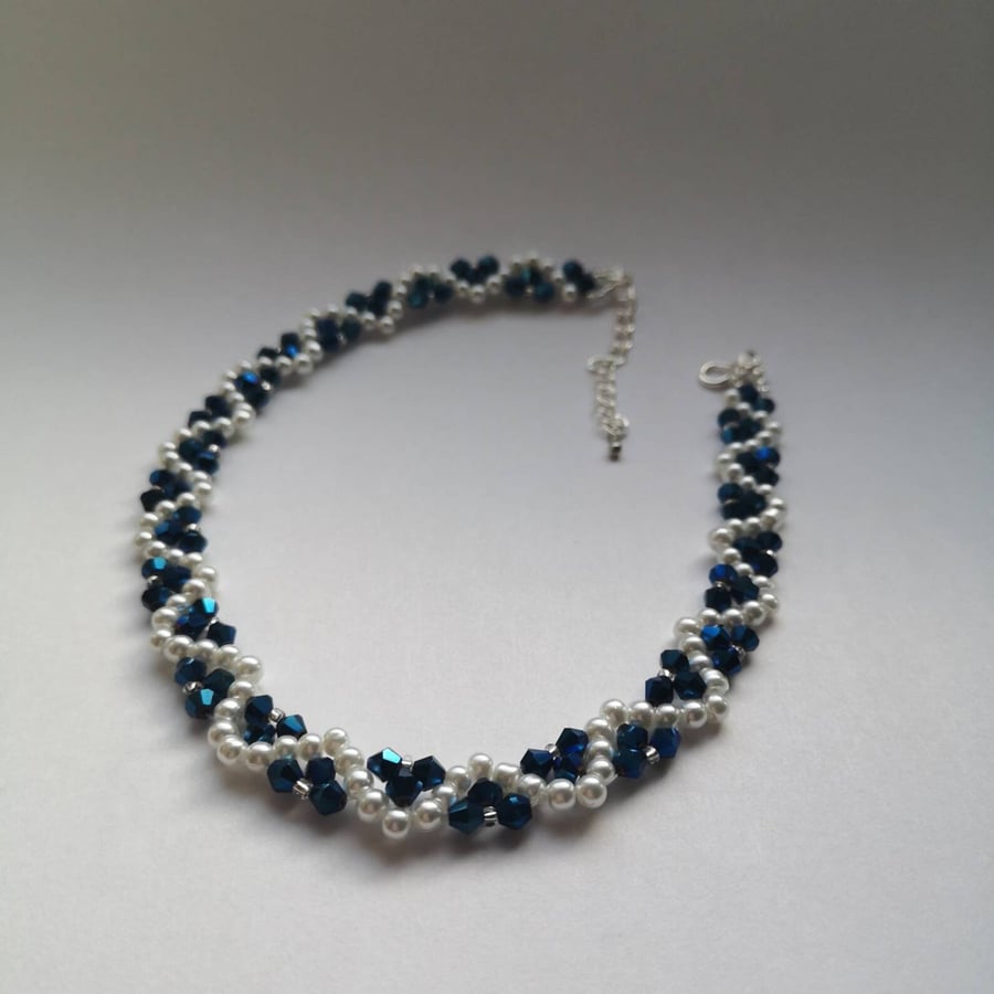 Pearl & bicone glass Beaded CHOKER necklace art deco style WHITE blue strand