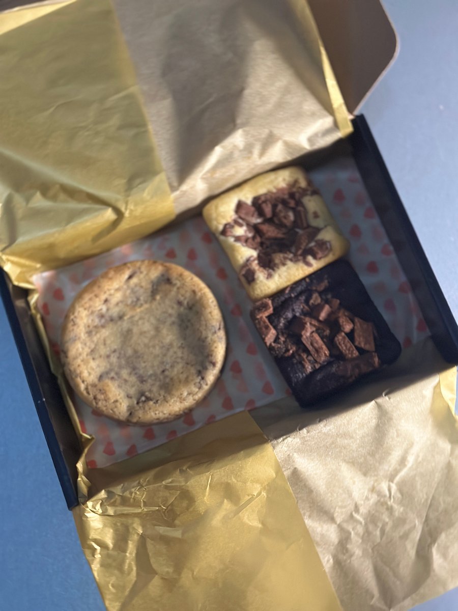 Signature Taster Box: Classic Mix