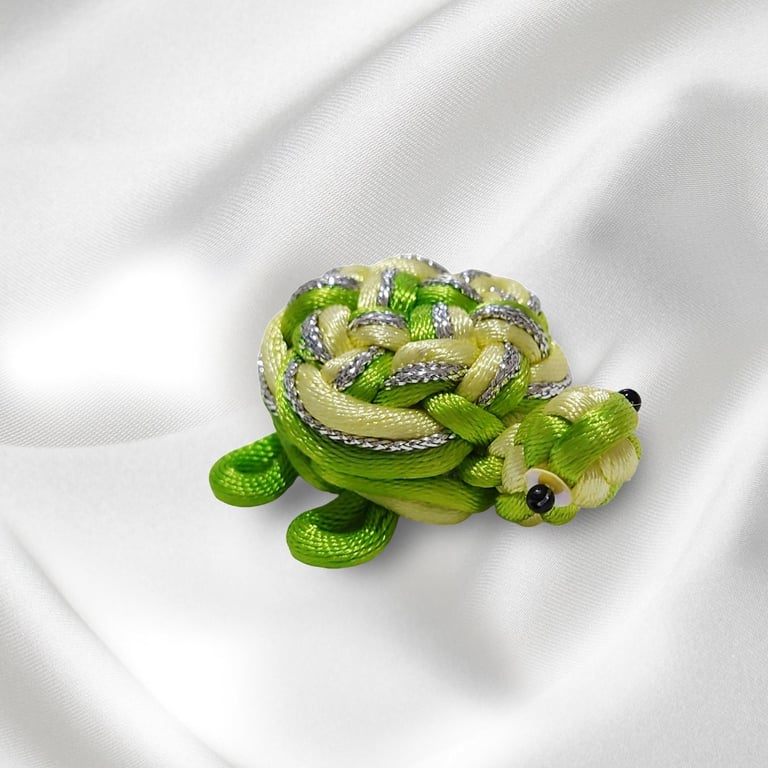 Chinese Knot Miniature Turtle Bag Charm with keyring (Large)