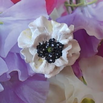 WHITE PEACE POPPY BROOCH REMEMBRANCE PEACE Lapel Flower HANDMADE HAND PAINTED