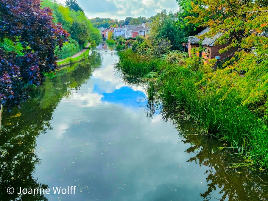 Photographic Image of Colourful Scene along Erewash Canal, Sandiacre, Derbyshire