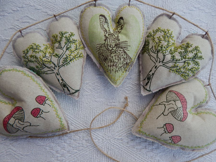 Hare and Hearts - 56 cm - Bunting, wall hanging