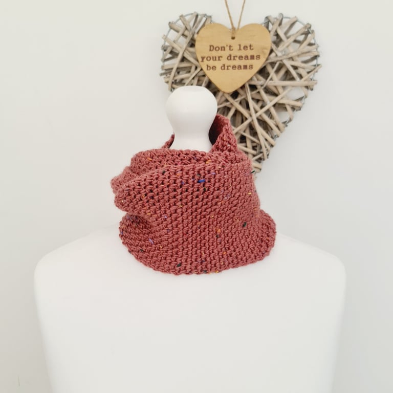 Dark Pink Crochet Cowl Scarf - Summer Seconds
