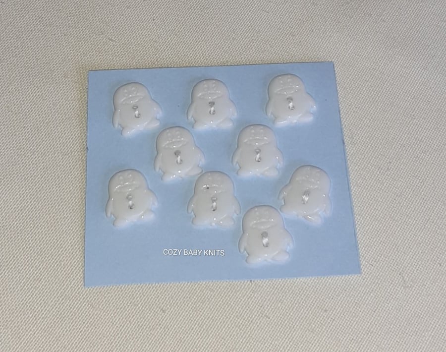 WHITE PENGUIN SHAPED BUTTONS