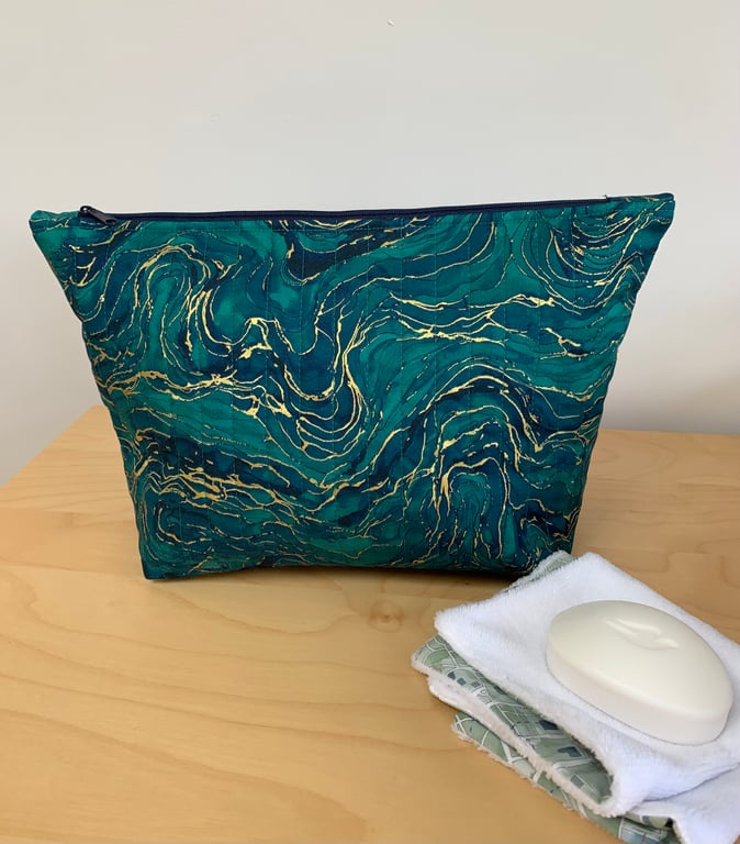 Navy Jade And Gold Marble Effect Quilted Fabric Washbag