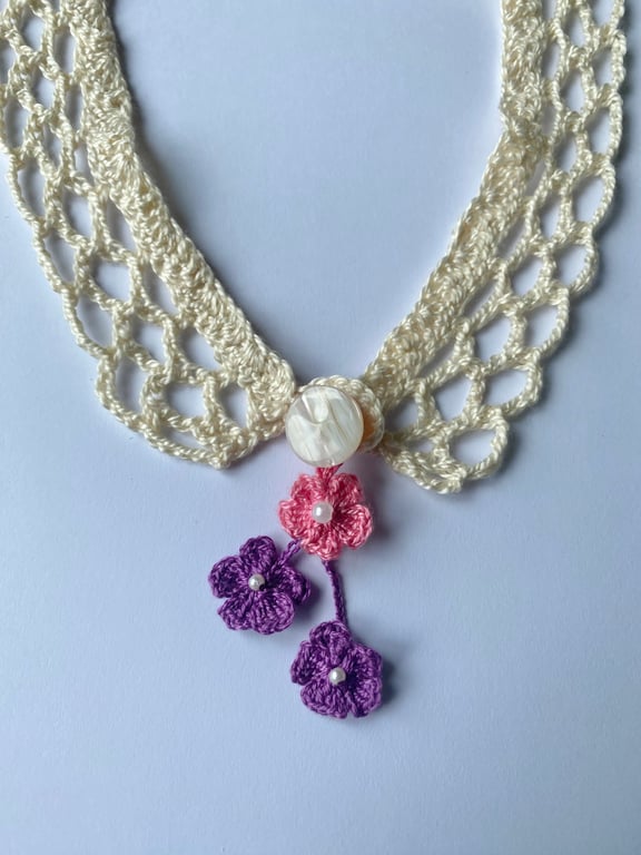 Crochet lace collar with beaded crochet flower pendant