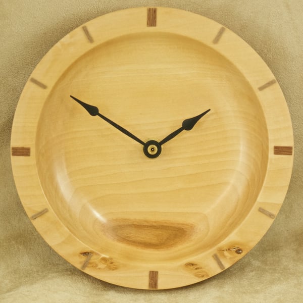 Hand made sycamore wood wall clock. PR 473