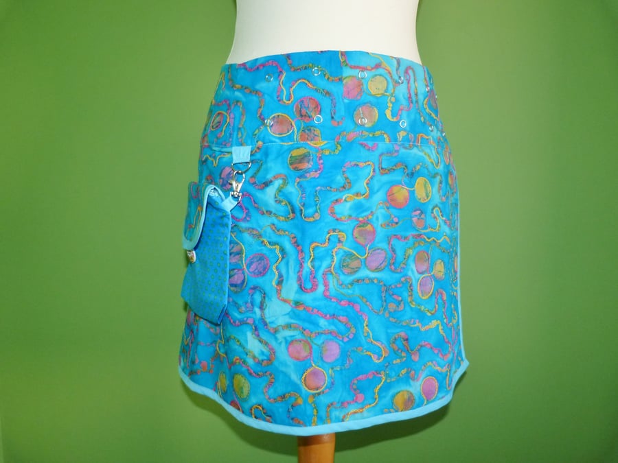 Adjustable Wrap Skirt 28" to 40" Waist with detachable Hip Bag. Blues.