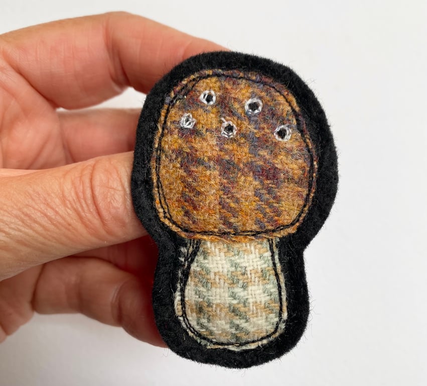 Upcycled plaid tweed mushroom fungi brooch pin or badge. 