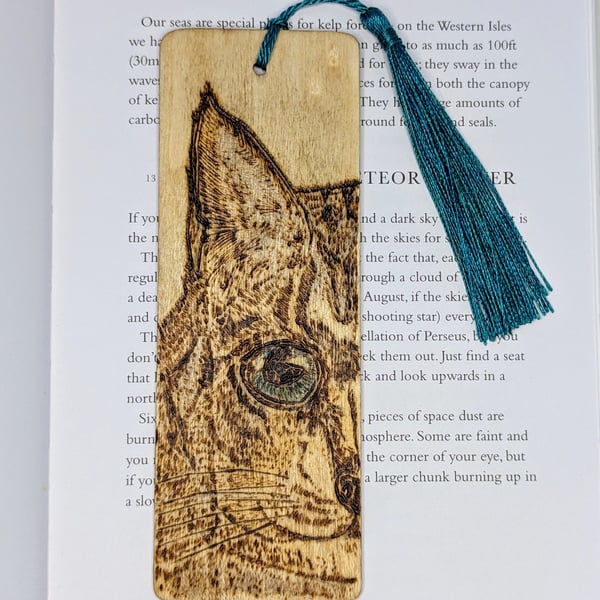 Cat wooden bookmark,  pyrography gift for a cat lover gift, pet lover gift