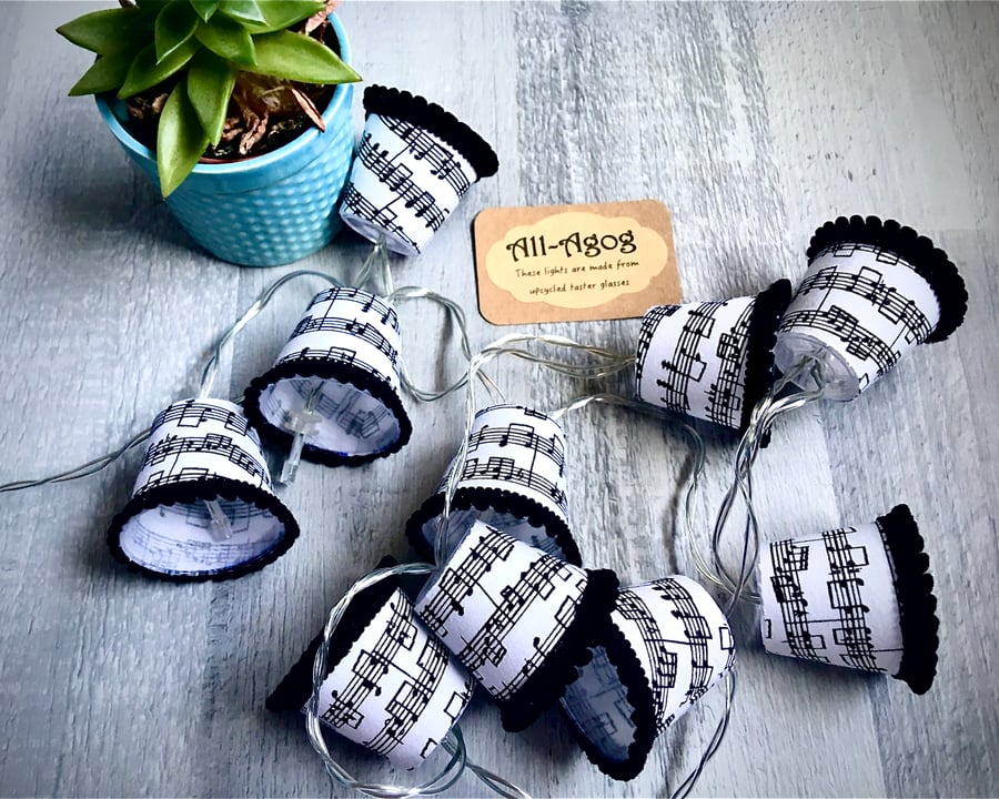 Mini Lampshade Fairy Lights - Sheet Music