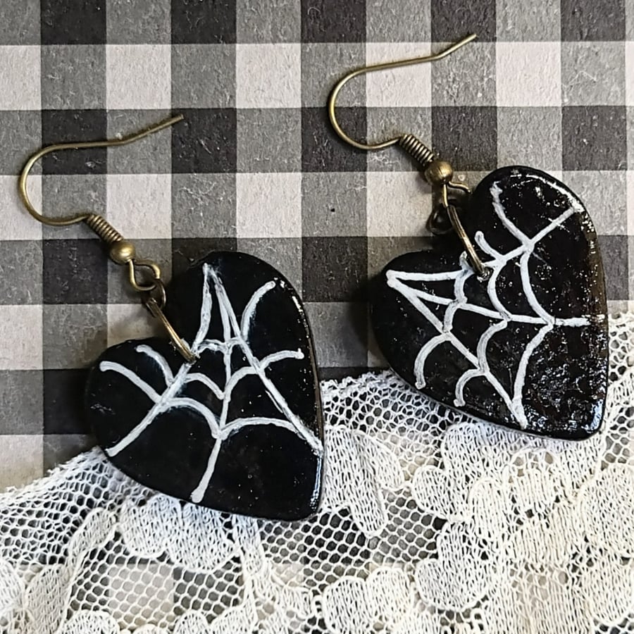 Hand-painted cobweb heart earrings 