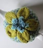Tea cosie Tea cosy - green tweed with anemone flower - Image 3