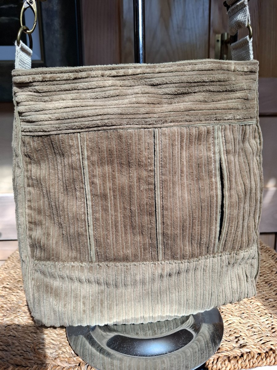 Taupe box pleat bag