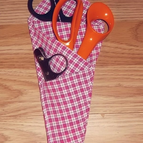 3 Pocket storage - Scissors, Art brushes, Pencils, Craft tools holder