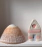 Ceramic Pink Heart Beach Hut. - Image 2